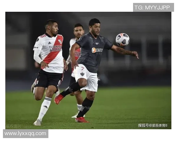 弗鲁米嫩塞与格雷米奥激战正酣谁将赢得这场巴西足球德比的荣耀